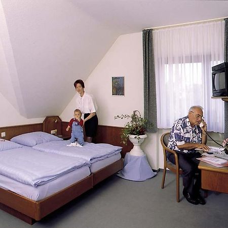Hotel Ockenheim Kültér fotó